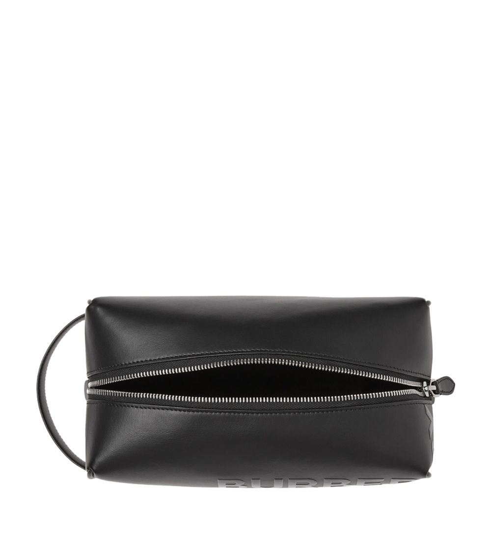 BURBERRY LEATHER HORSEFERRY TOILETRY BAG