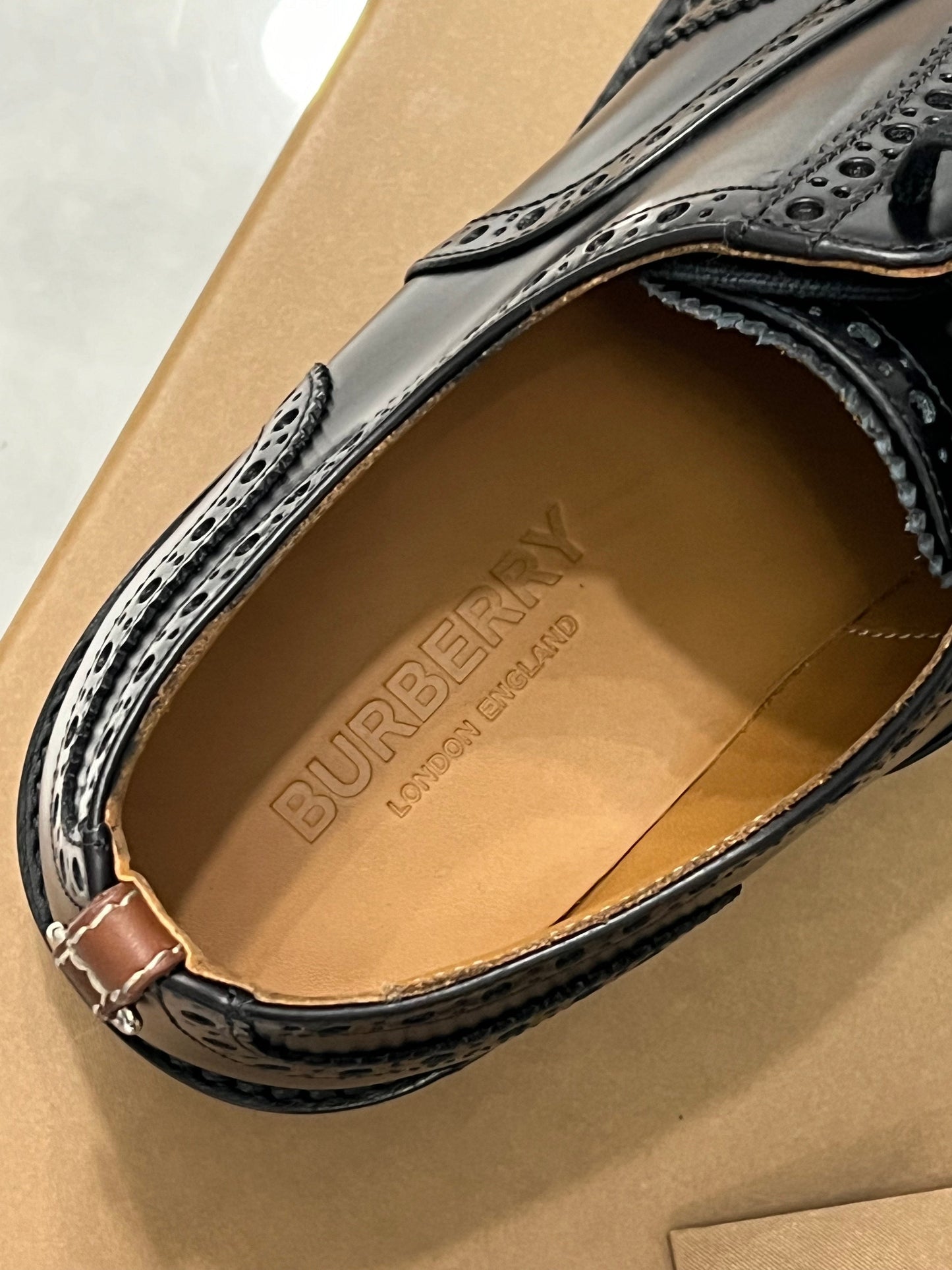 BURBERRY OXFORD BROGUES LEATHER SHOES