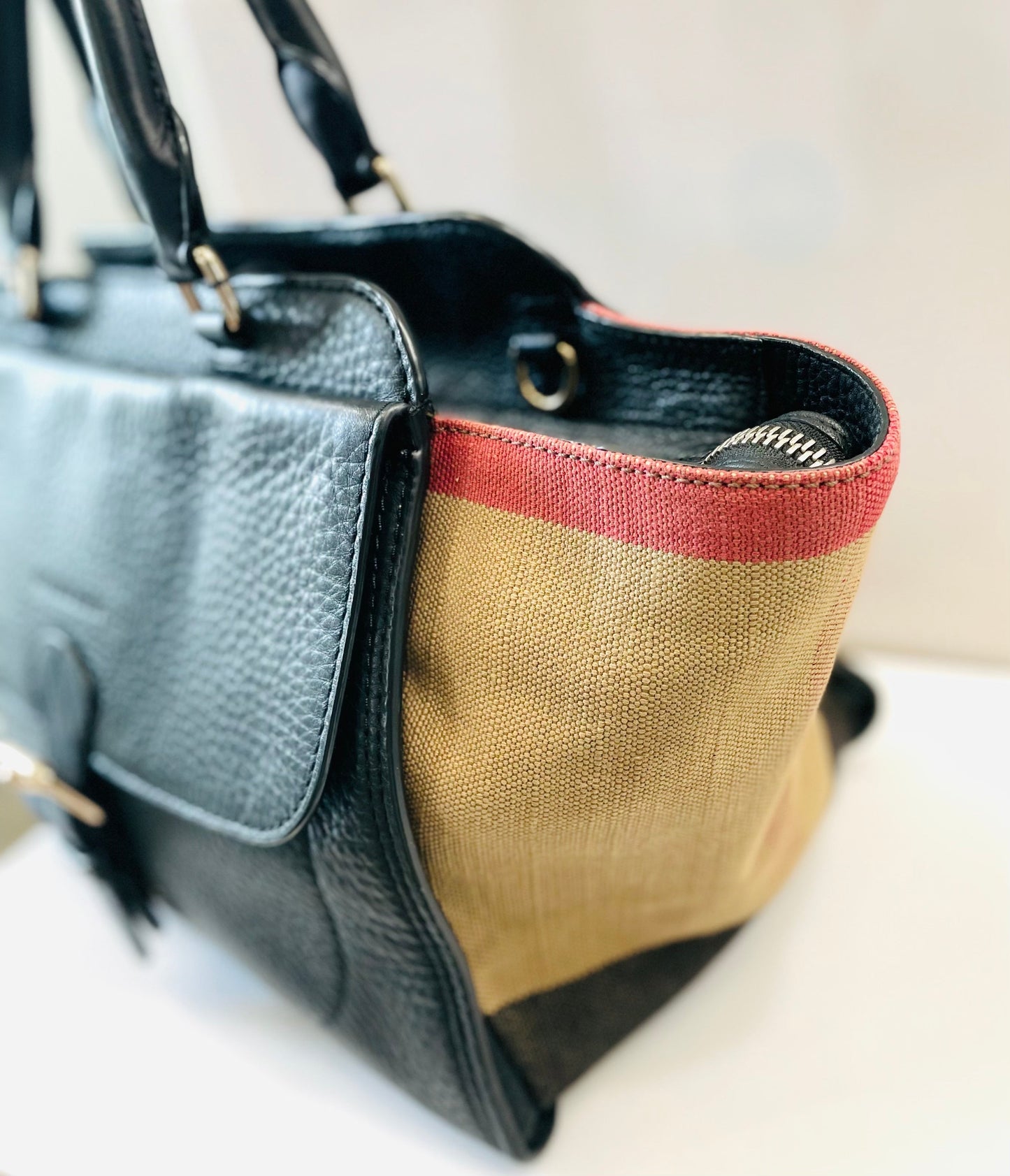 BURBERRY MEDIUM HARCOURT LEATHER SATCHEL BAG