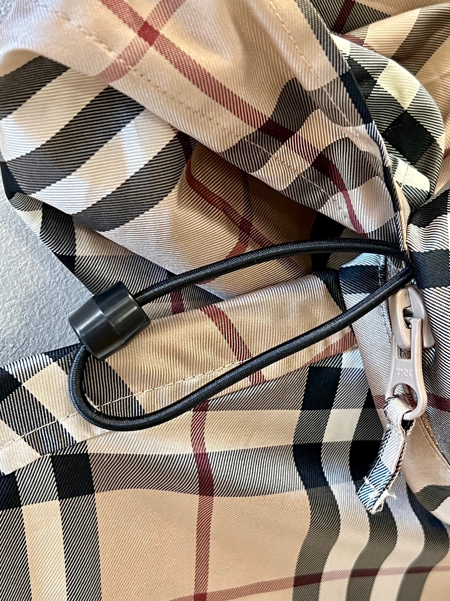 BURBERRY NOVA CHECK HOODED GOLF JACKET