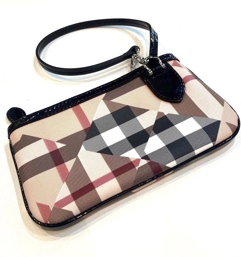BURBERRY PATCHWORK CHECK PATENT WRISTLET