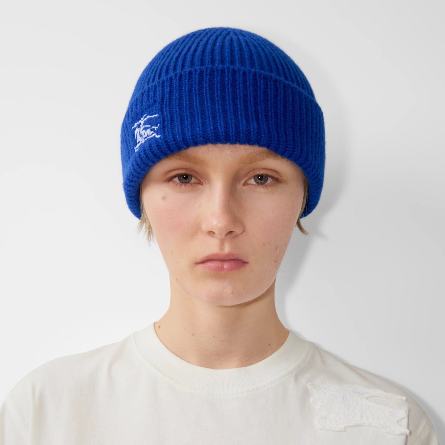 BURBERRY RIBBED CASHMERE BEANIE
