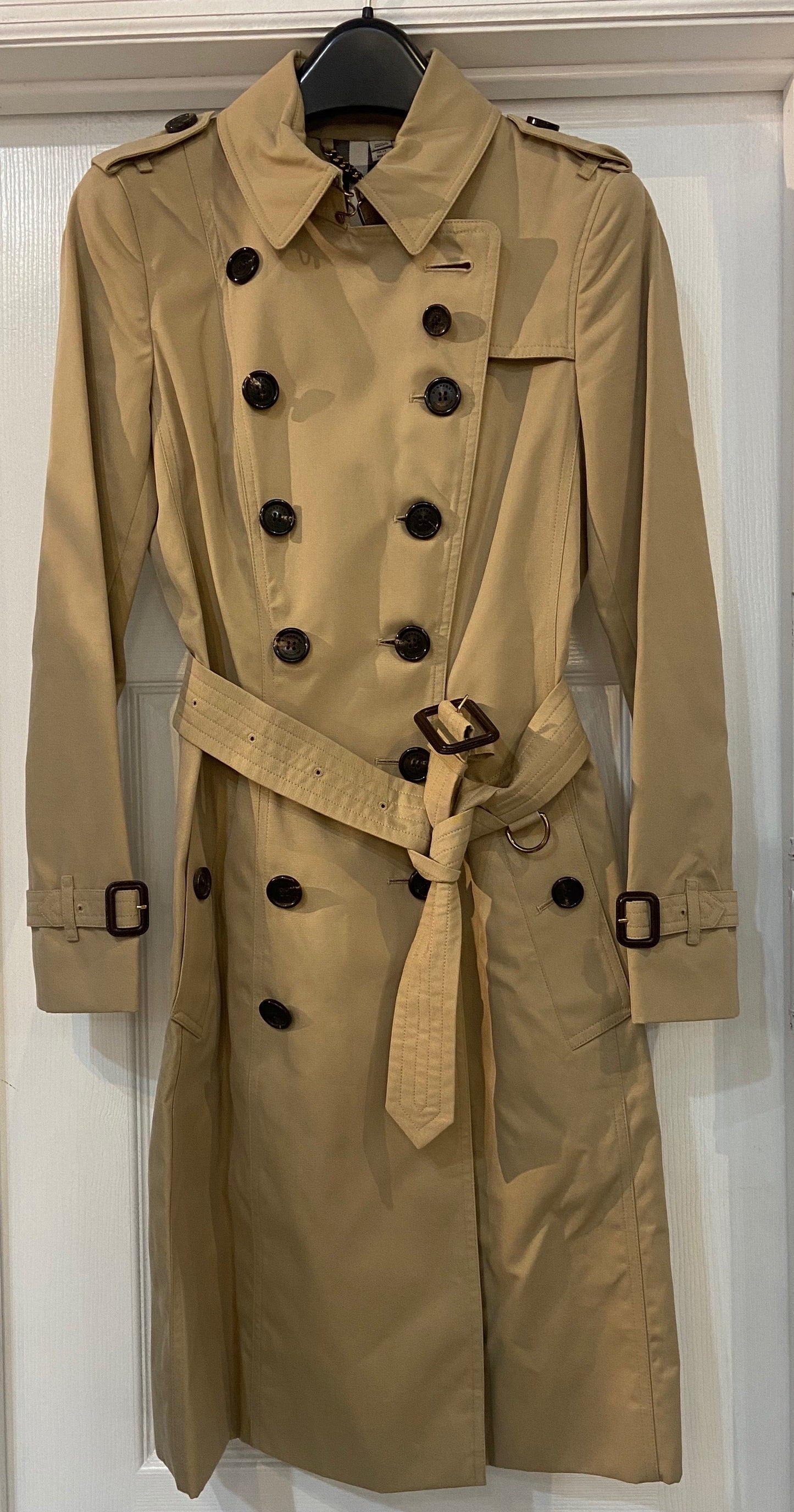 BURBERRY SANDRINGHAM MID-LENGTH HERITAGE TRENCH COAT
