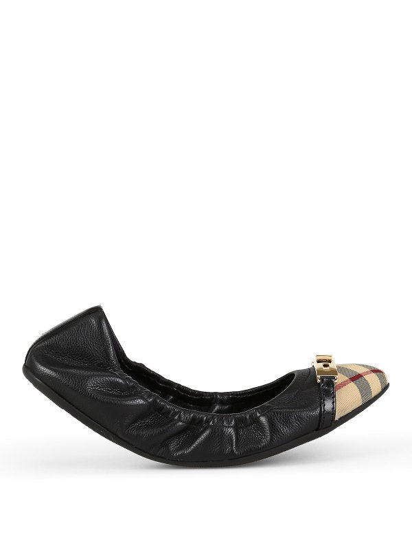 BURBERRY TWIST LOCK DRAYTON LEATHER BALLERINA FLATS