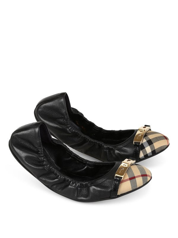 BURBERRY TWIST LOCK DRAYTON LEATHER BALLERINA FLATS