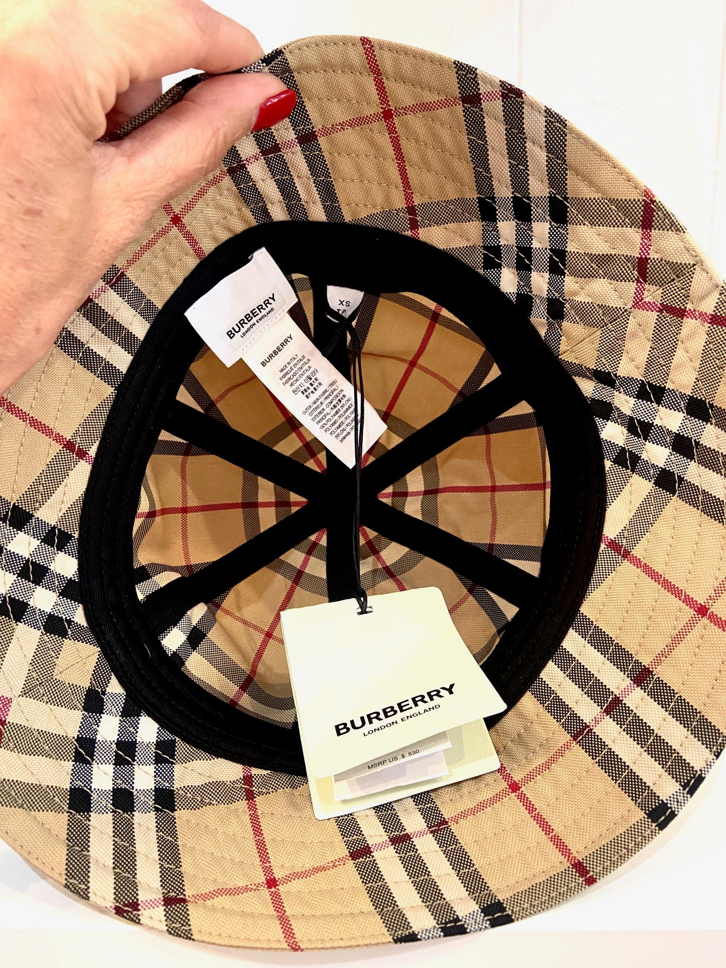 BURBERRY VINTAGE CHECK BUCKET HAT