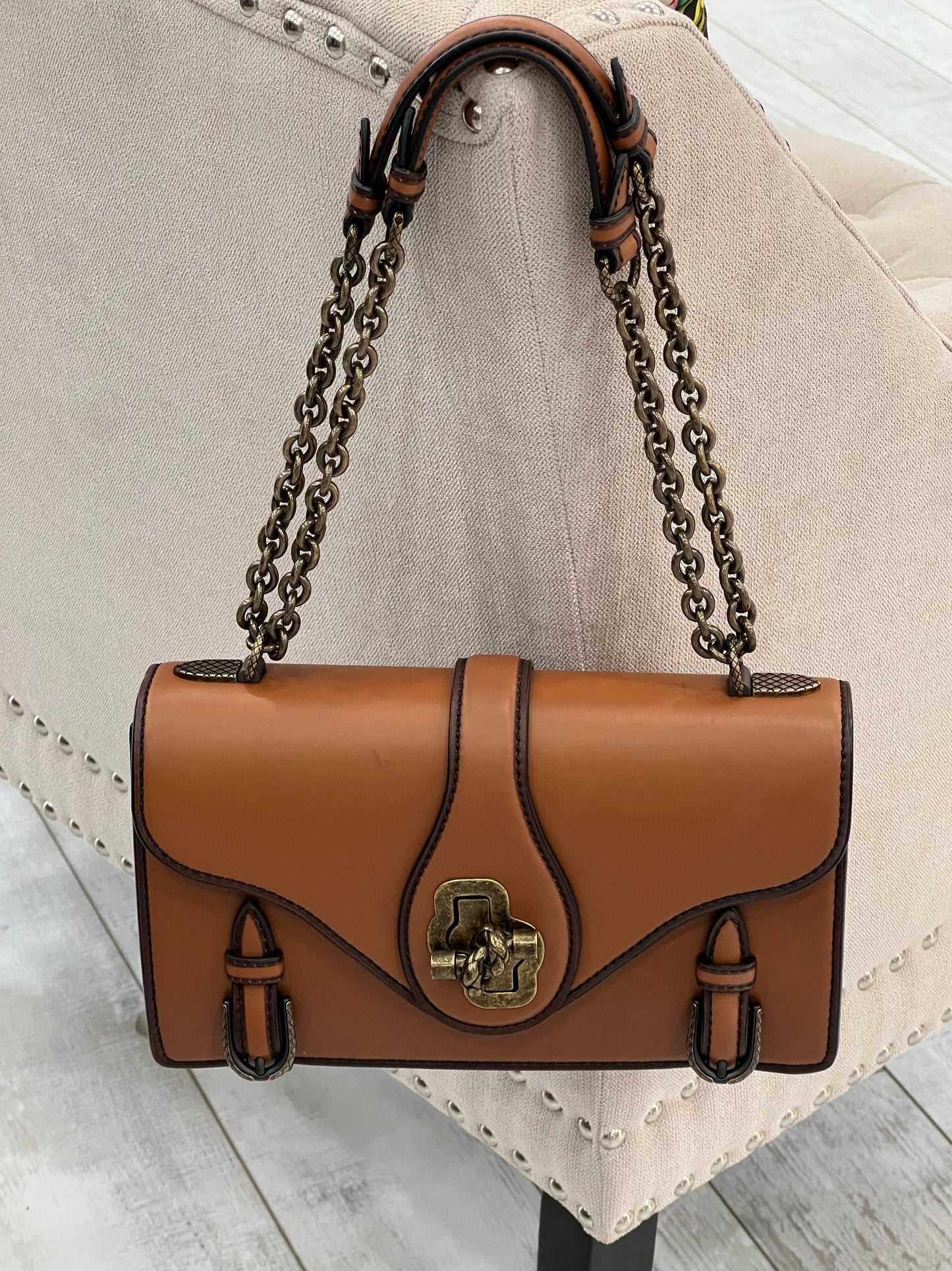 BOTTEGA VENETA CITY KNOT FRENCH CALFSKIN LEATHER BAG
