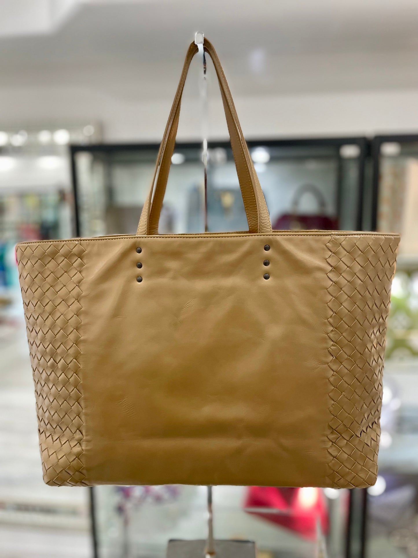 BOTTEGA VENETA INTRECCIATO WOVEN ETOUPE LAMBSKIN TOTE BAG
