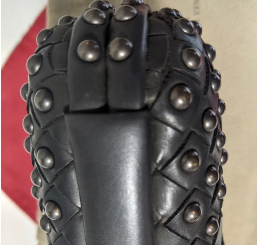 BOTTEGA VENETA WAXY NAPPA INTRECCIATO KNOT STUDDED CLUTCH BAG