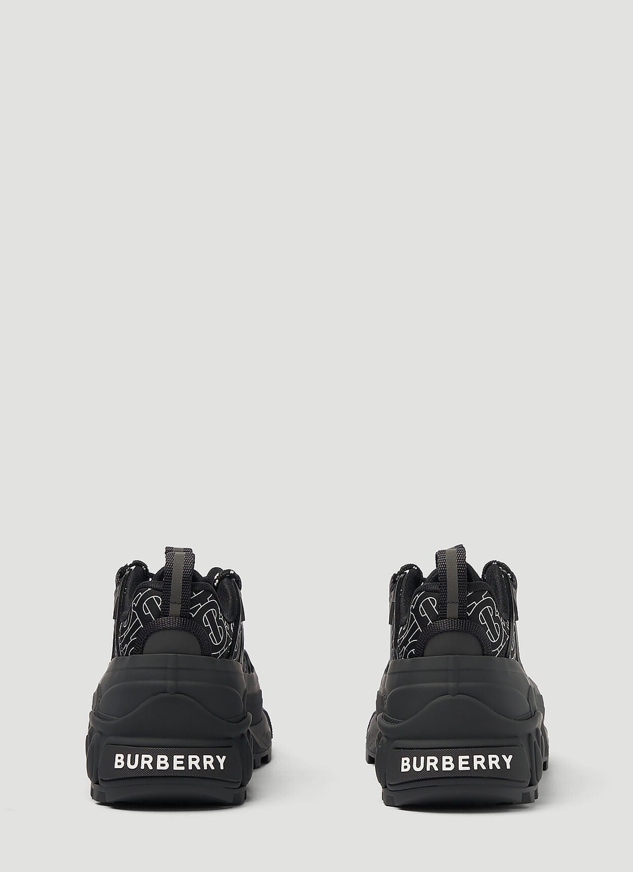 BURBERRY ARTHUR TB MONOGRAM SNEAKERS