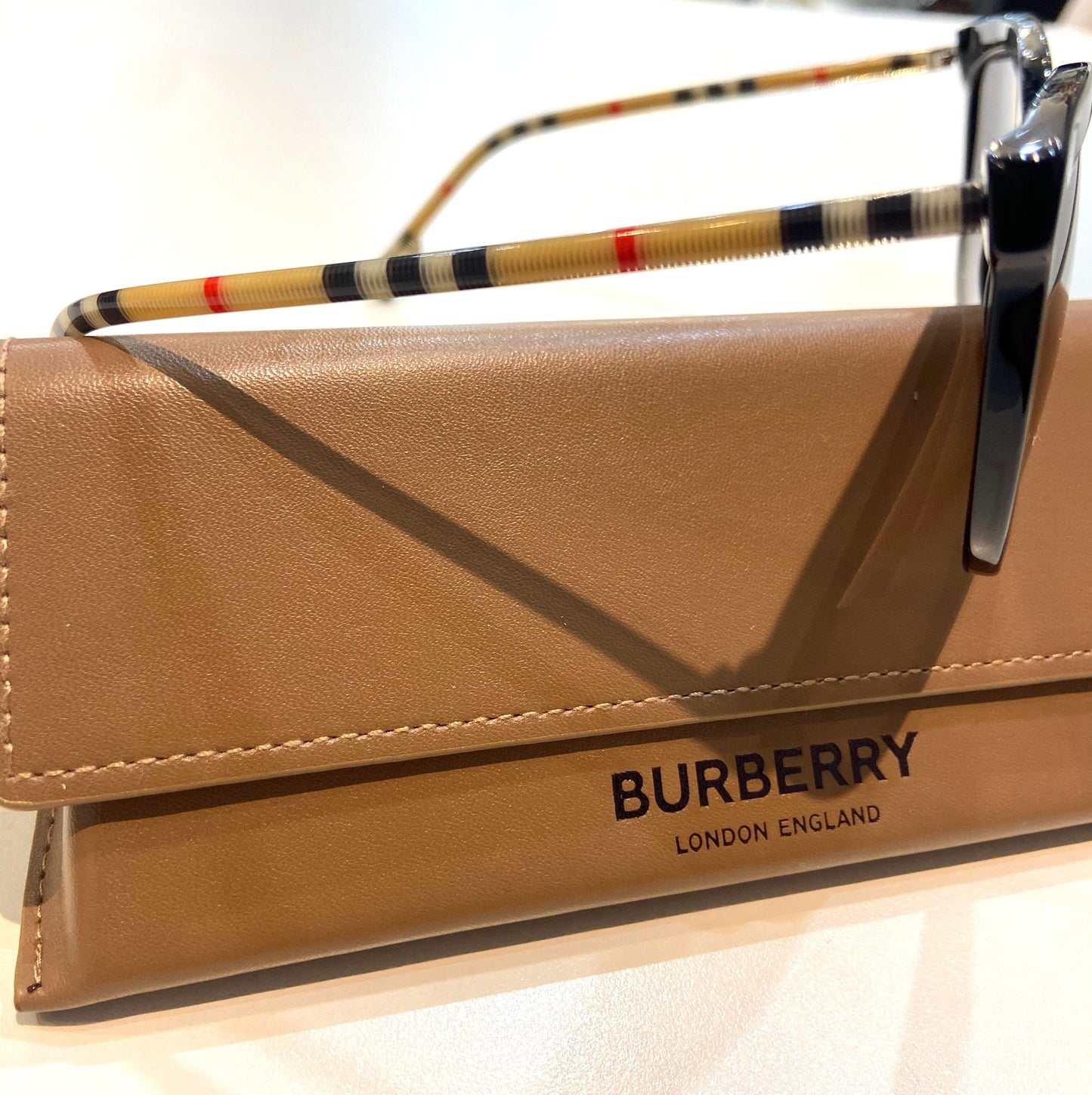 BURBERRY CLARE BE4308 POLARIZED GRADIENT SUNGLASSES