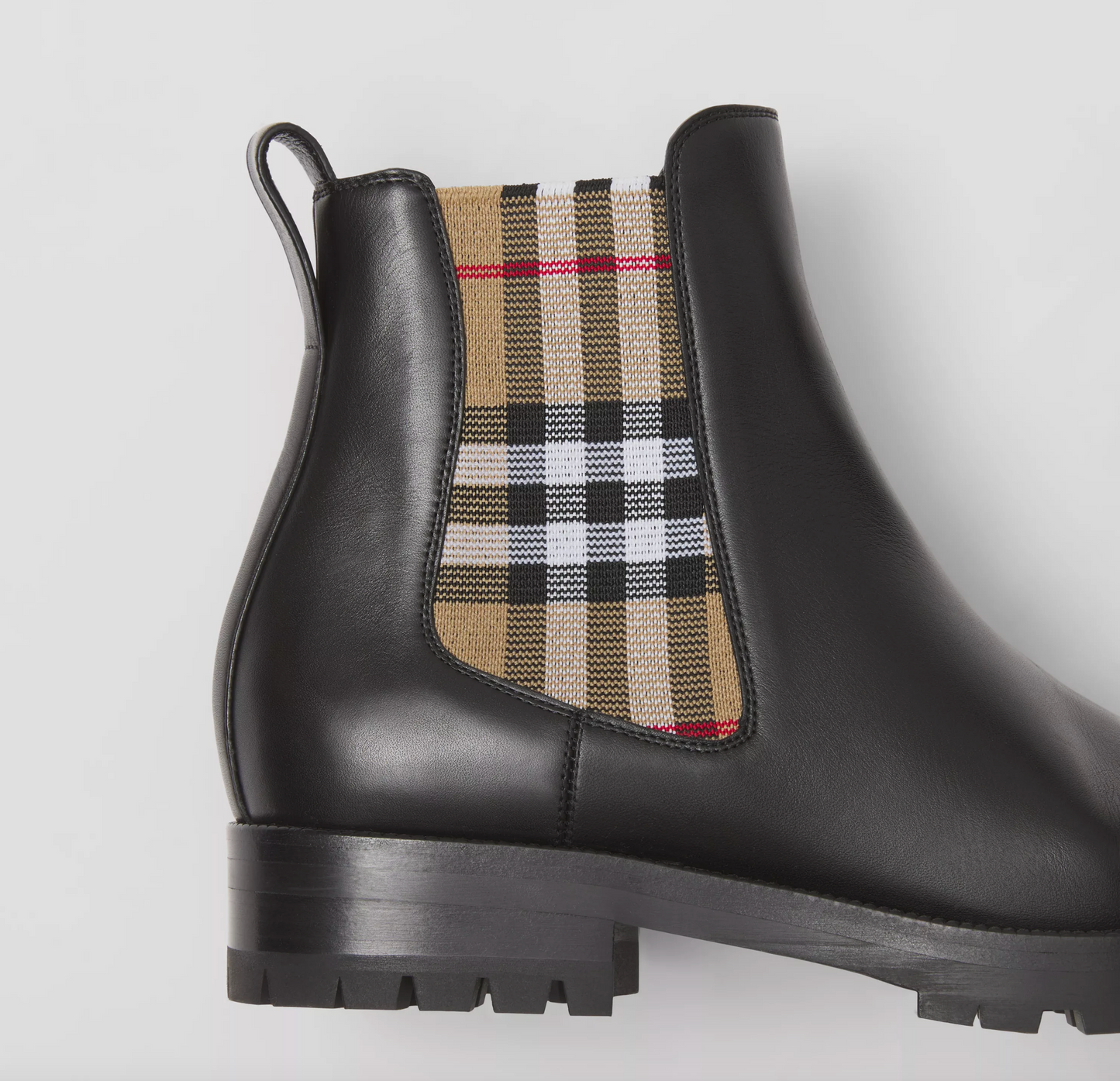 BURBERRY Vintage Check Chelsea Boots