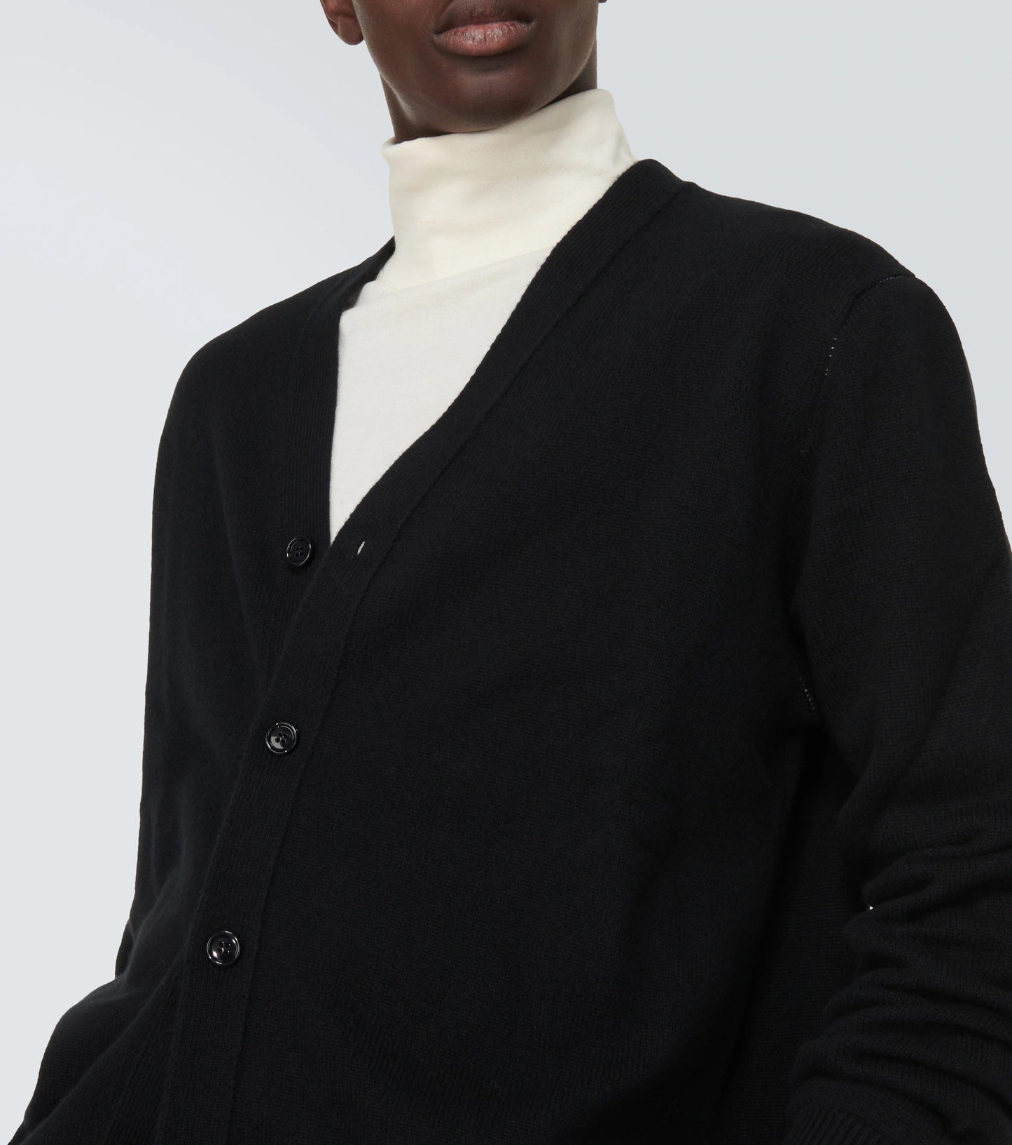 BURBERRY V NECK CARDIGAN
