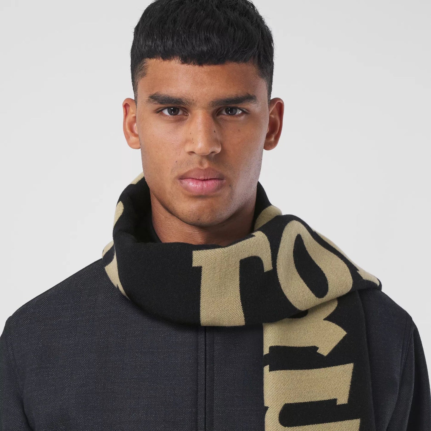 BURBERRY LOGO WOOL SILK JACQUARD SCARF