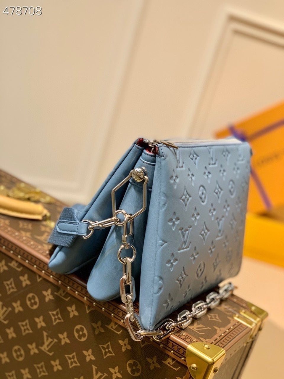 LV Coussin PM Monogram Embossed Puffy Light Blue For Women, WomenÃ¢â‚¬â„¢s Handbags, Shoulder And Crossbody Bags 10.2in/26cm LV