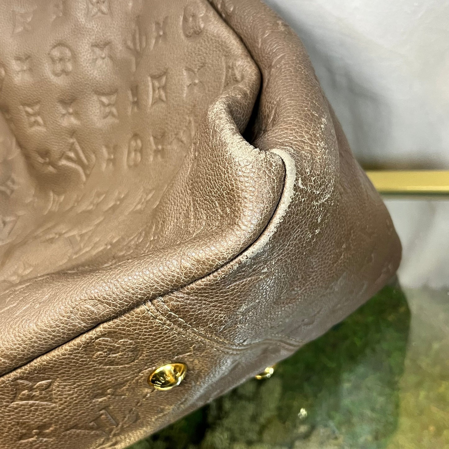 LOUIS VUITTON Artsy MM Monogram Empreinte Hobo Bag TS4021