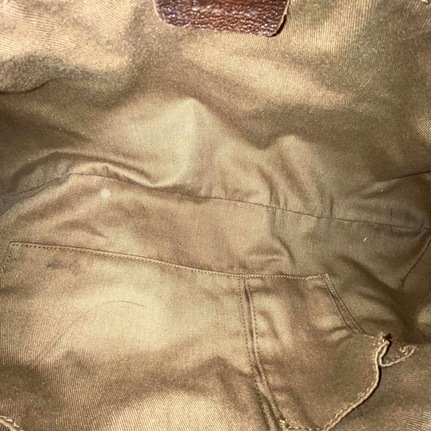 SALVATORE FERRAGAMO Gancino Marissa Brown Distressed Leather Shoulder Bag