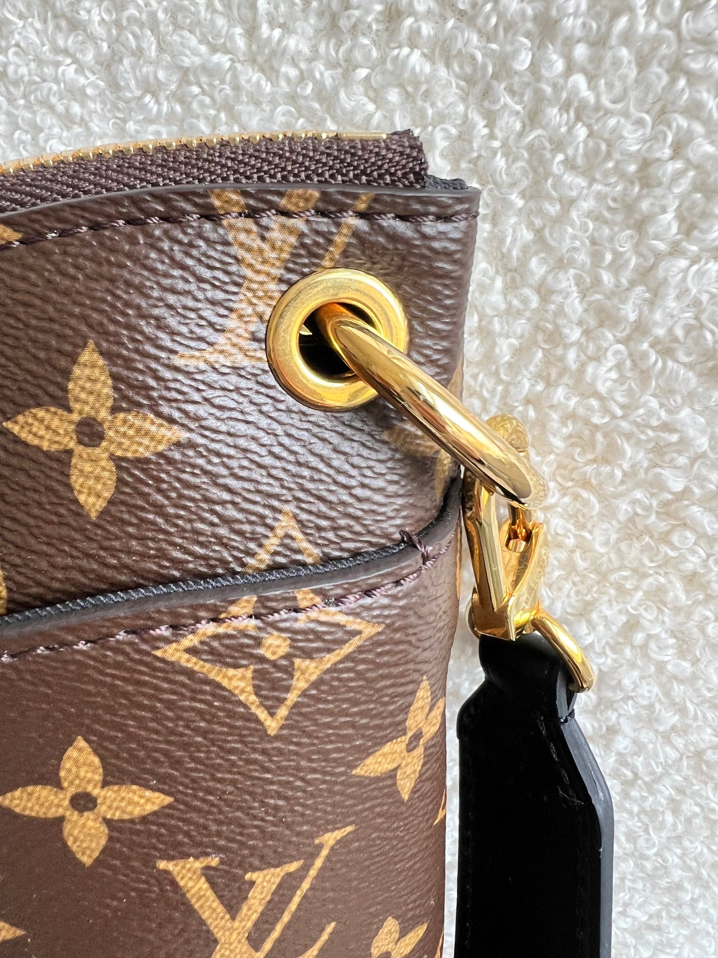 Louis Vuitton Odeon Monogram (RRP £1650)