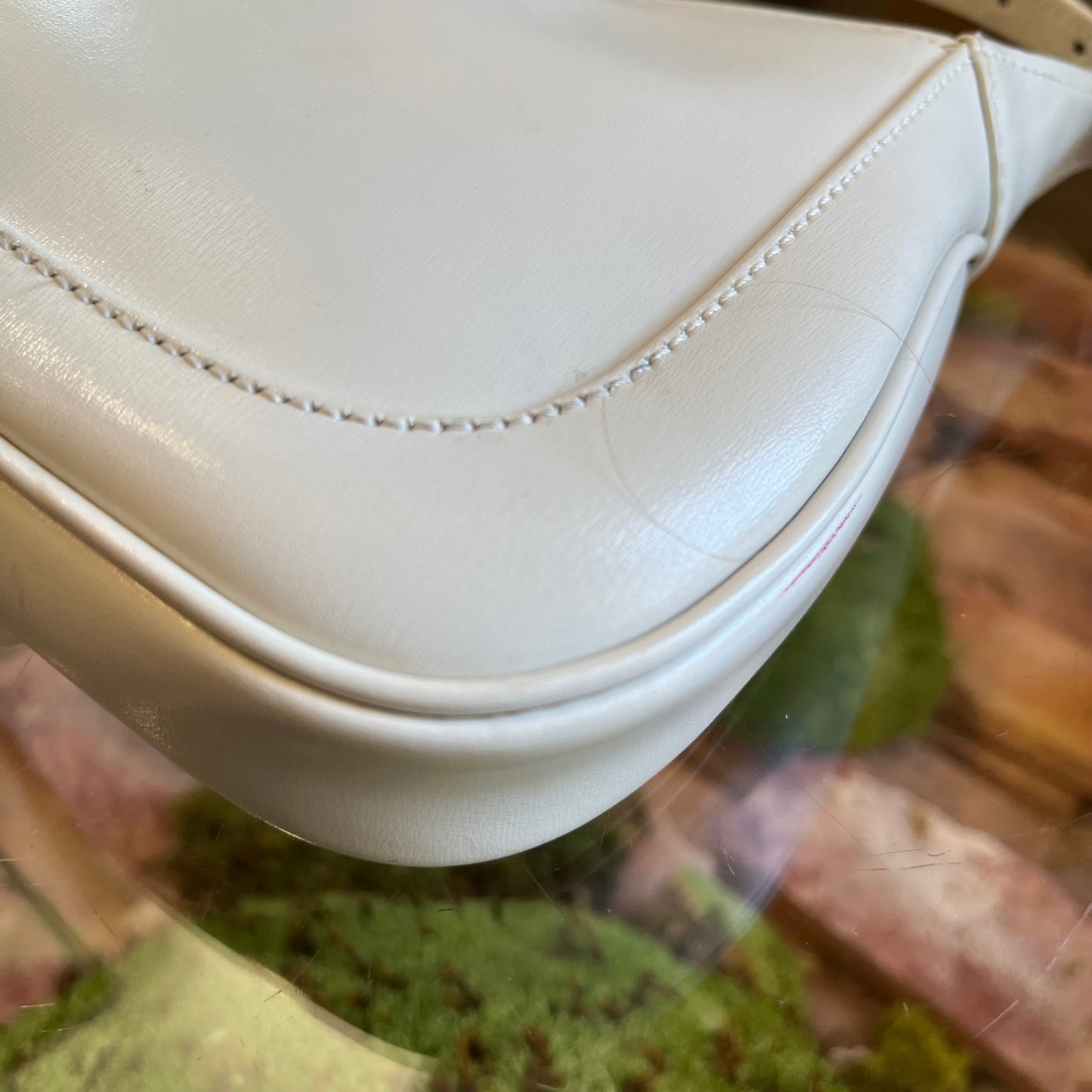 GUCCI Piston Lock Jackie 1961 Small White Shoulder Bag