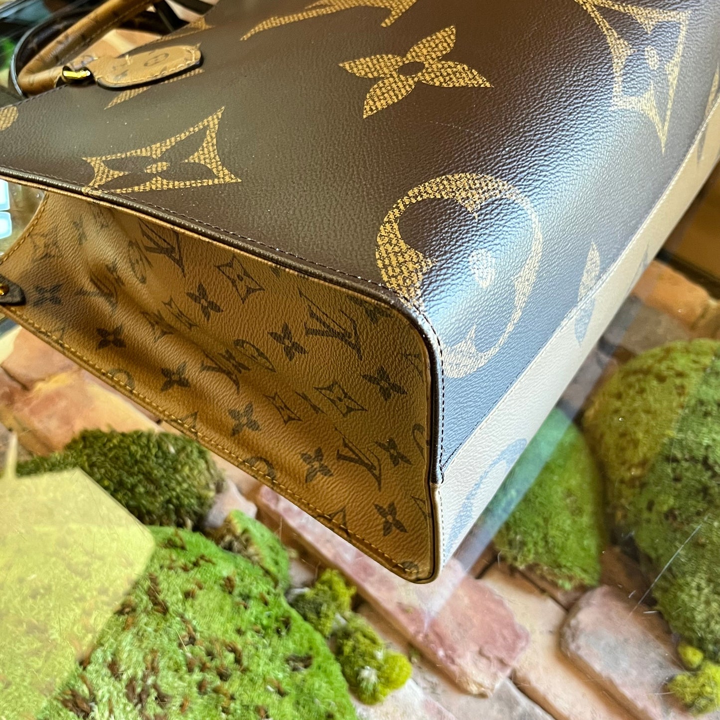 LOUIS VUITTON OnTheGo MM Monogram Reverse Giant Monogram Canvas Tote Bag