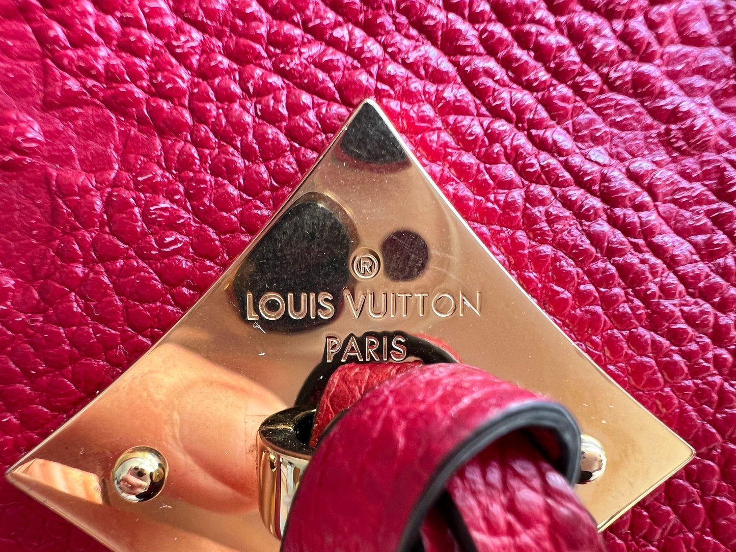 Louis Vuitton Saintonge Red Empreinte (RRP £1520)