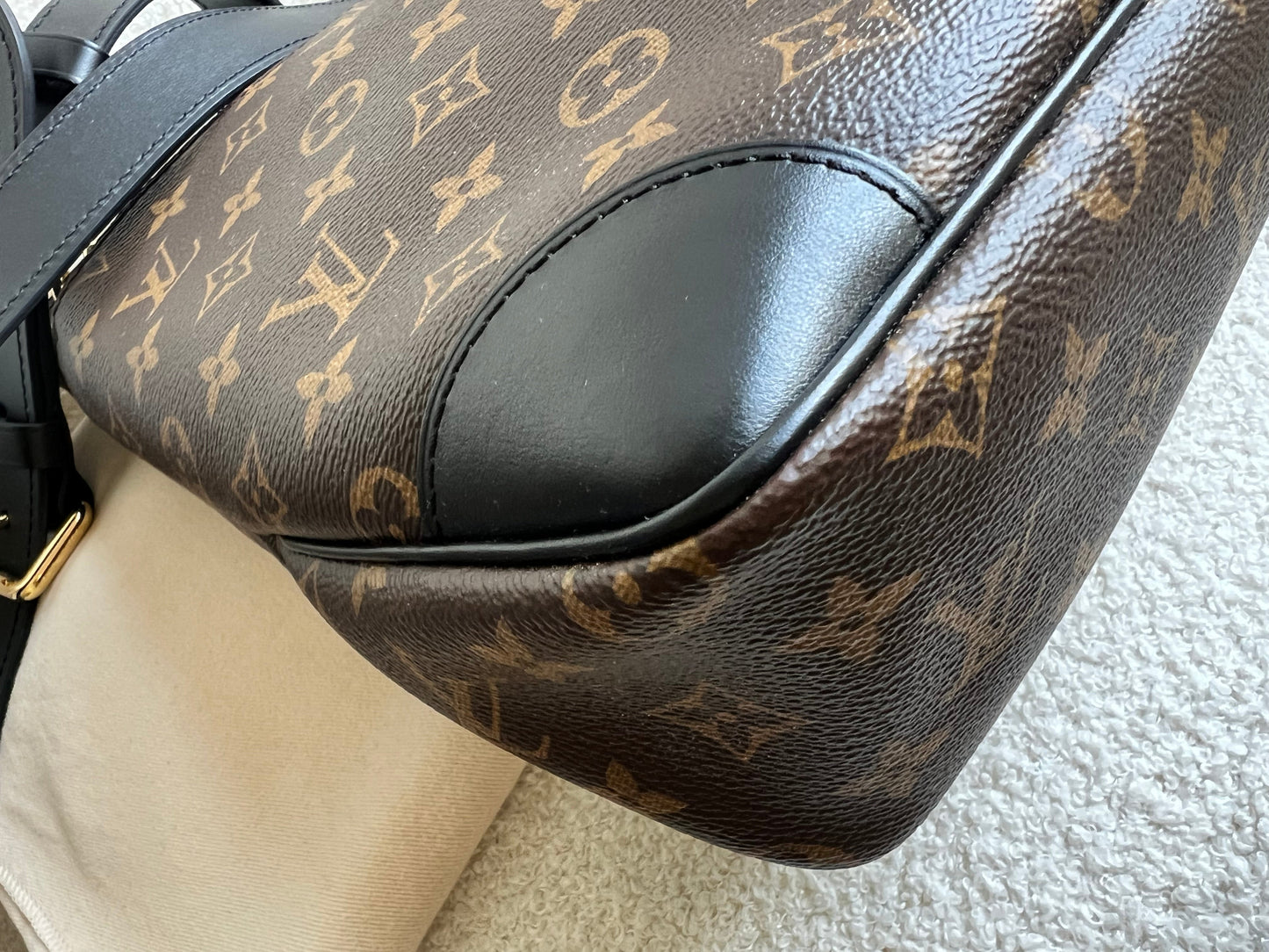 Louis Vuitton Odeon Monogram (RRP £1650)