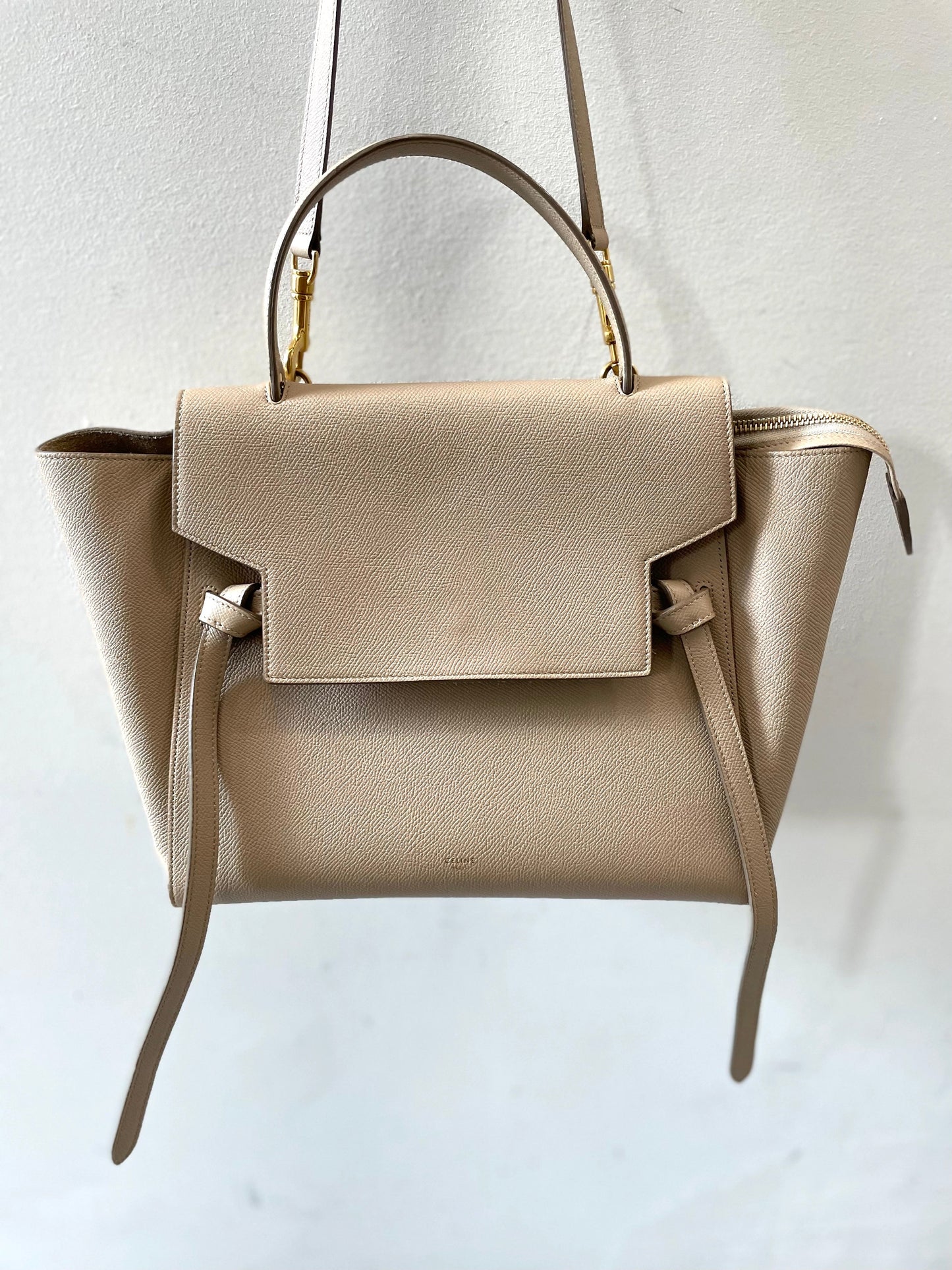 CÉLINE GRAINED CALFSKIN MICRO BELT BAG
