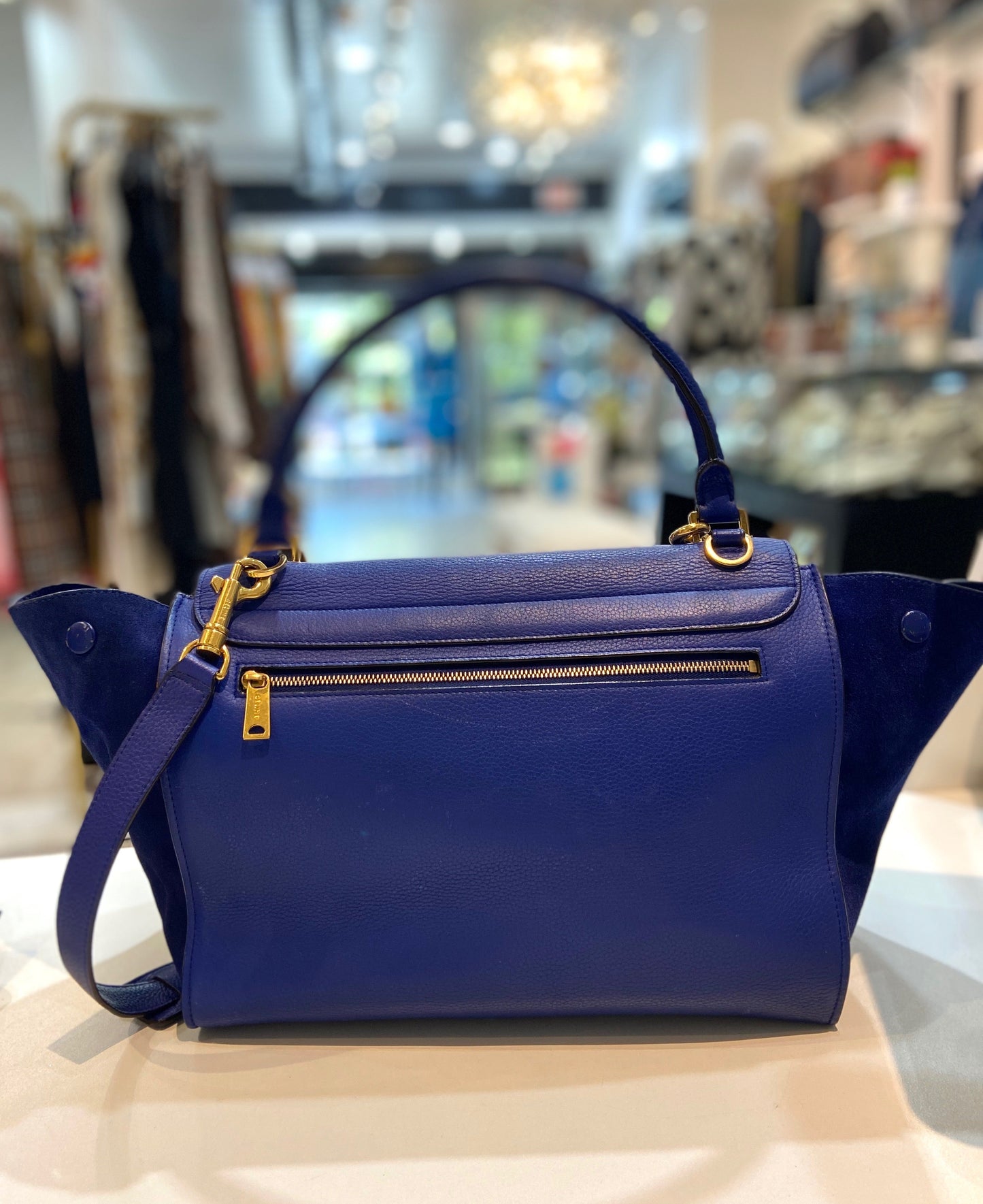 CÉLINE DRUMMED CALFSKIN SUEDE TRAPEZE MEDIUM SHOULDER BAG
