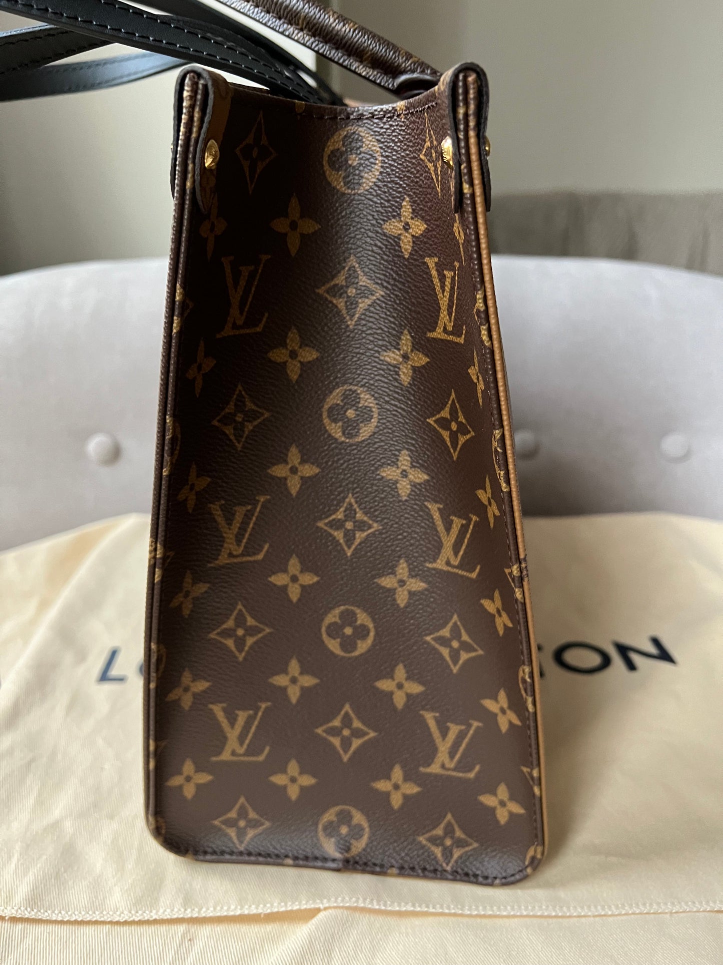 Louis Vuitton On the Go MM Monogram (RRP £2,250)