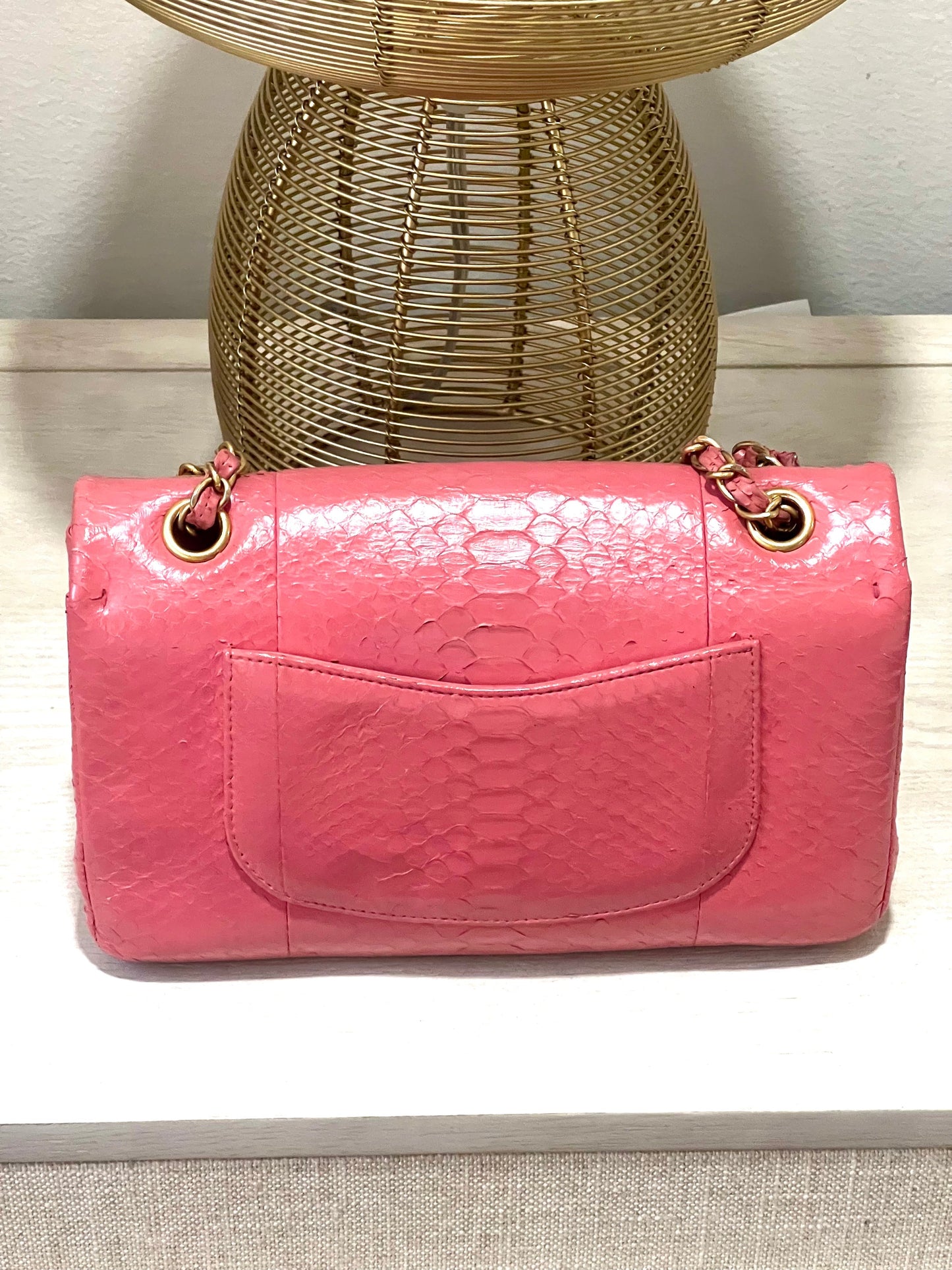 CHANEL 2.55 CLASSIC FLAP MEDIUM PINK PYTHON SHOULDER BAG