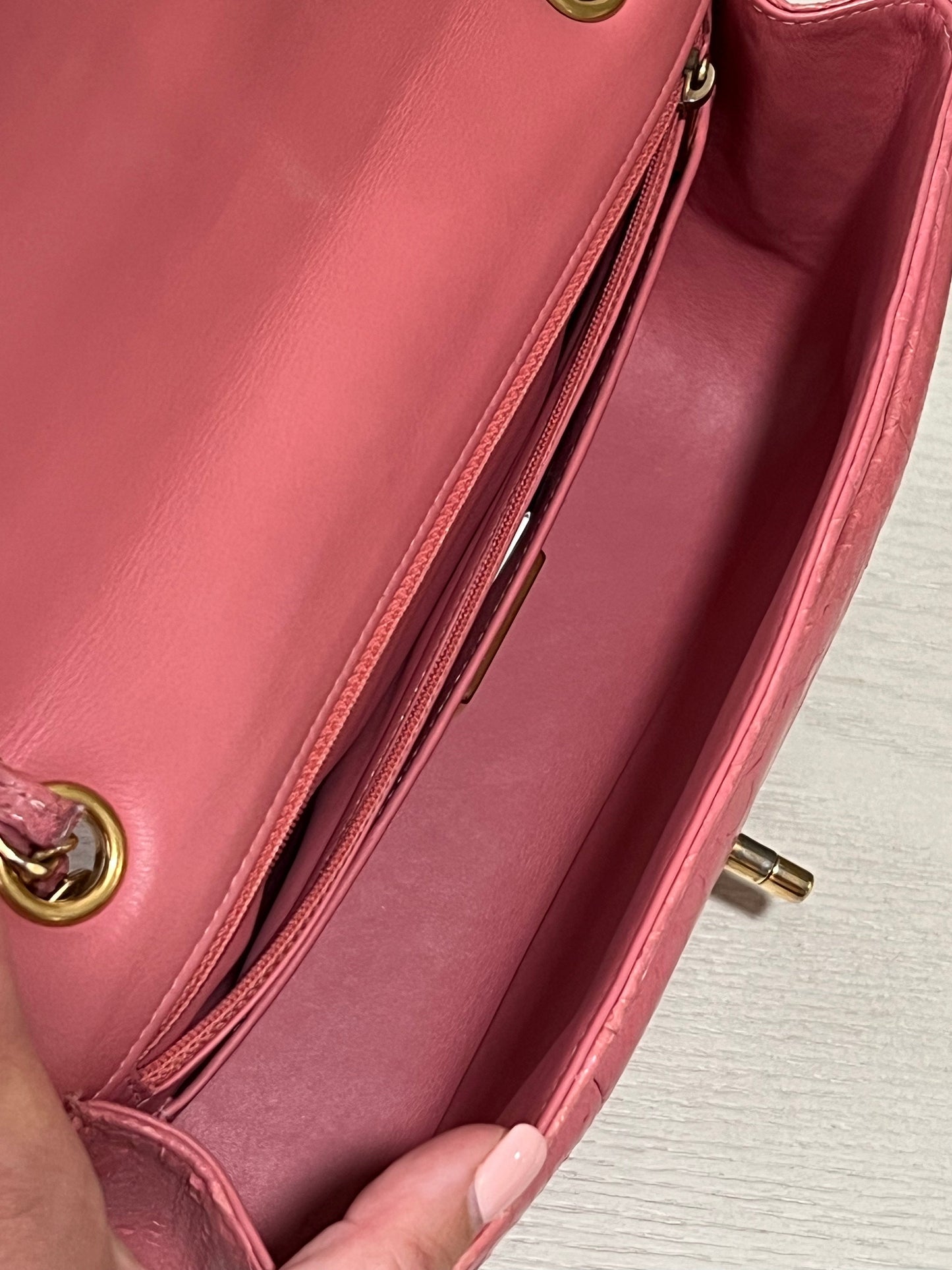 CHANEL 2.55 CLASSIC FLAP MEDIUM PINK PYTHON SHOULDER BAG