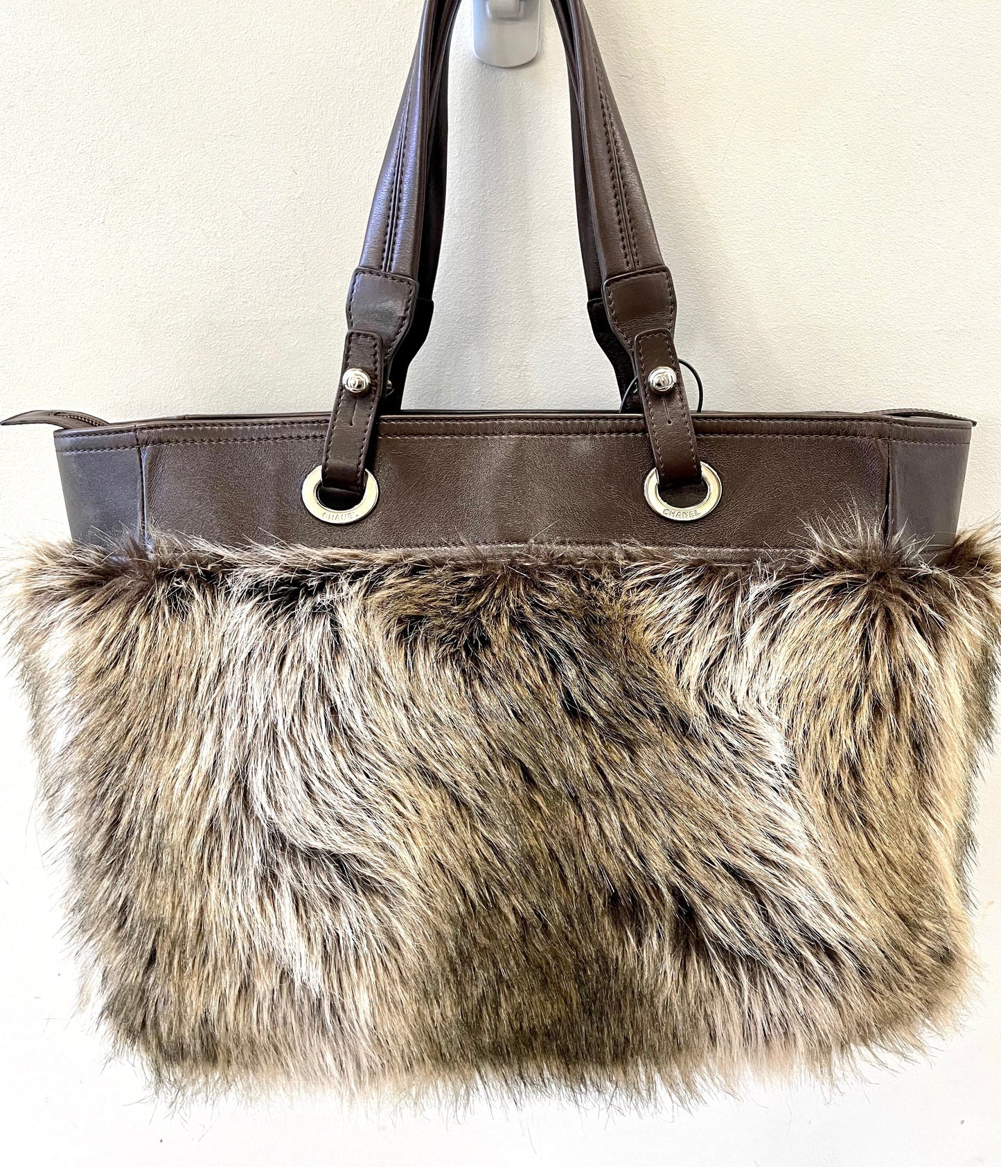 CHANEL BIARRITZ FUR LARGE TOTE BAG