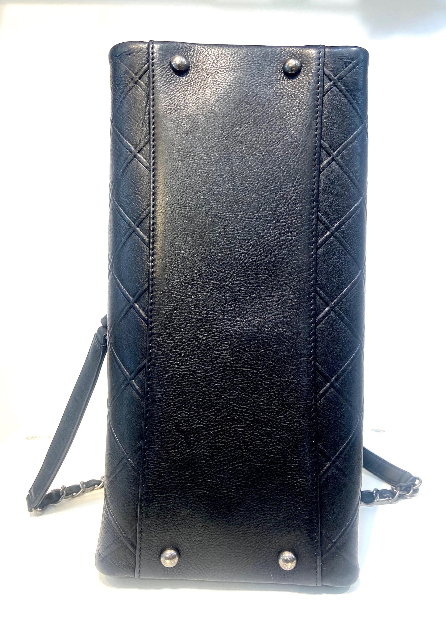 CHANEL CC DIAMOND QUILTED CALFSKIN LEATHER SHOPPER TOTE BAG