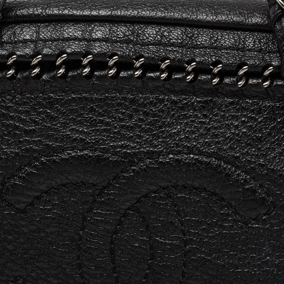 CHANEL CALFSKIN CHAIN TRIM LUXE LIGNE MEDIUM BOWLER BAG