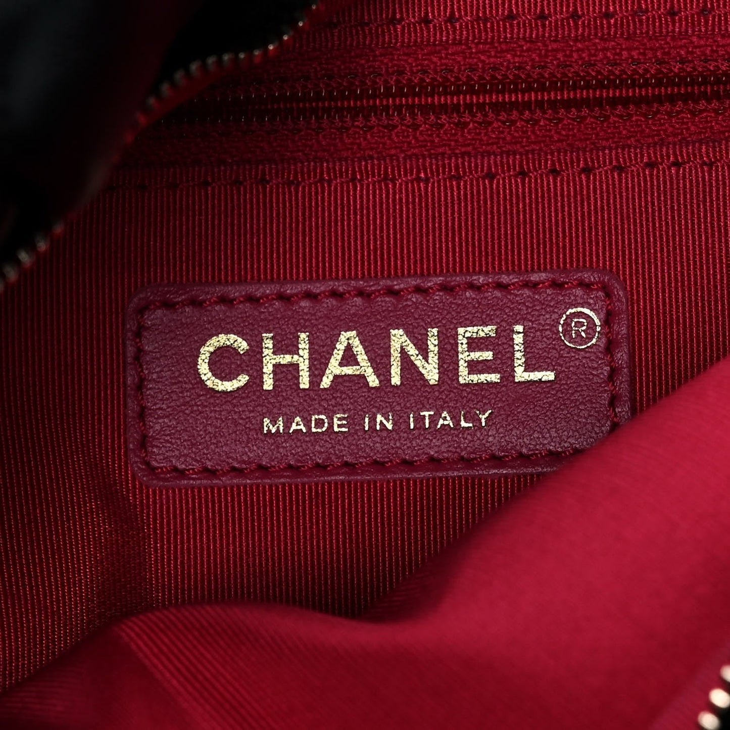 CHANEL QUILTED CALFSKIN DOUBLE CHAIN COCO SHELTER HOBO BAG