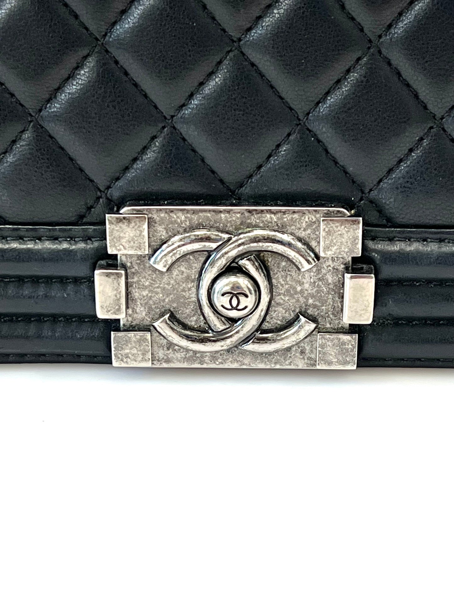 CHANEL QUILTED CALFSKIN LEATHER LARGE BOY BAG
