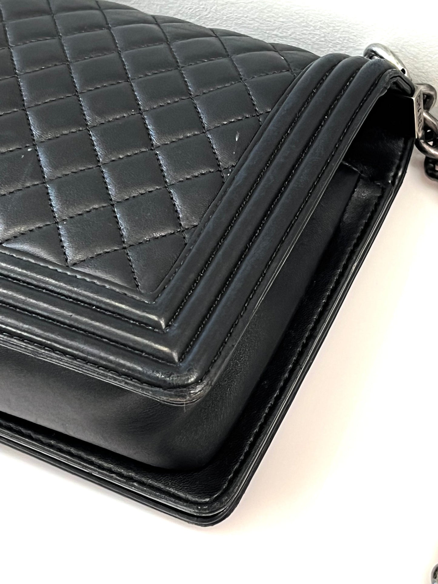 CHANEL QUILTED CALFSKIN LEATHER LARGE BOY BAG