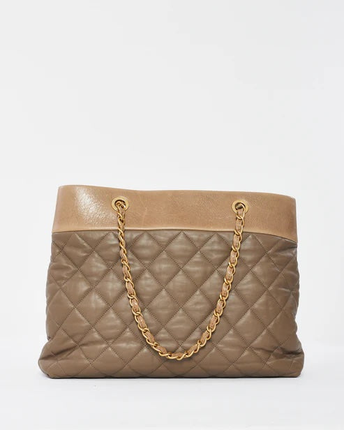 CHANEL QUILTED CALFSKIN LEATHER LARGE SOFT ELEGANCE TOTE BAG-HS