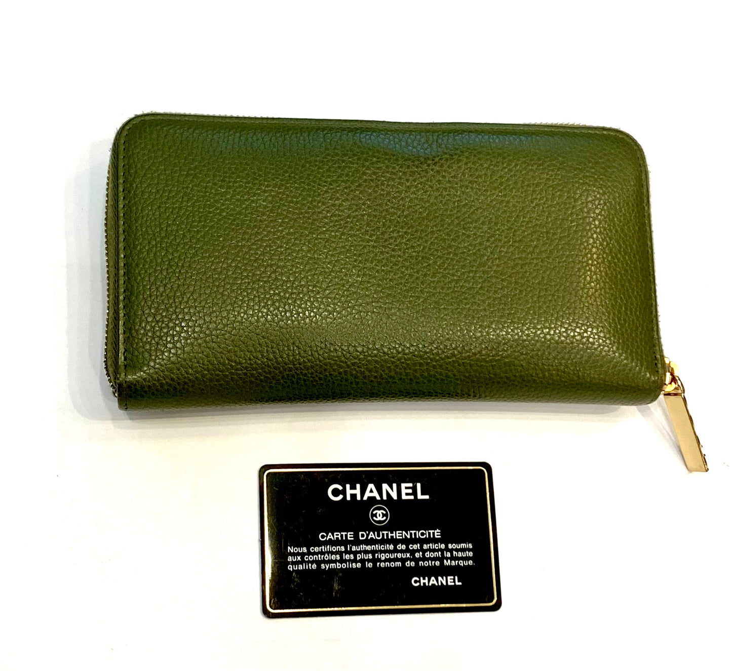 CHANEL CAVIAR LEATHER CONTINENTAL ZIP AROUND WALLET