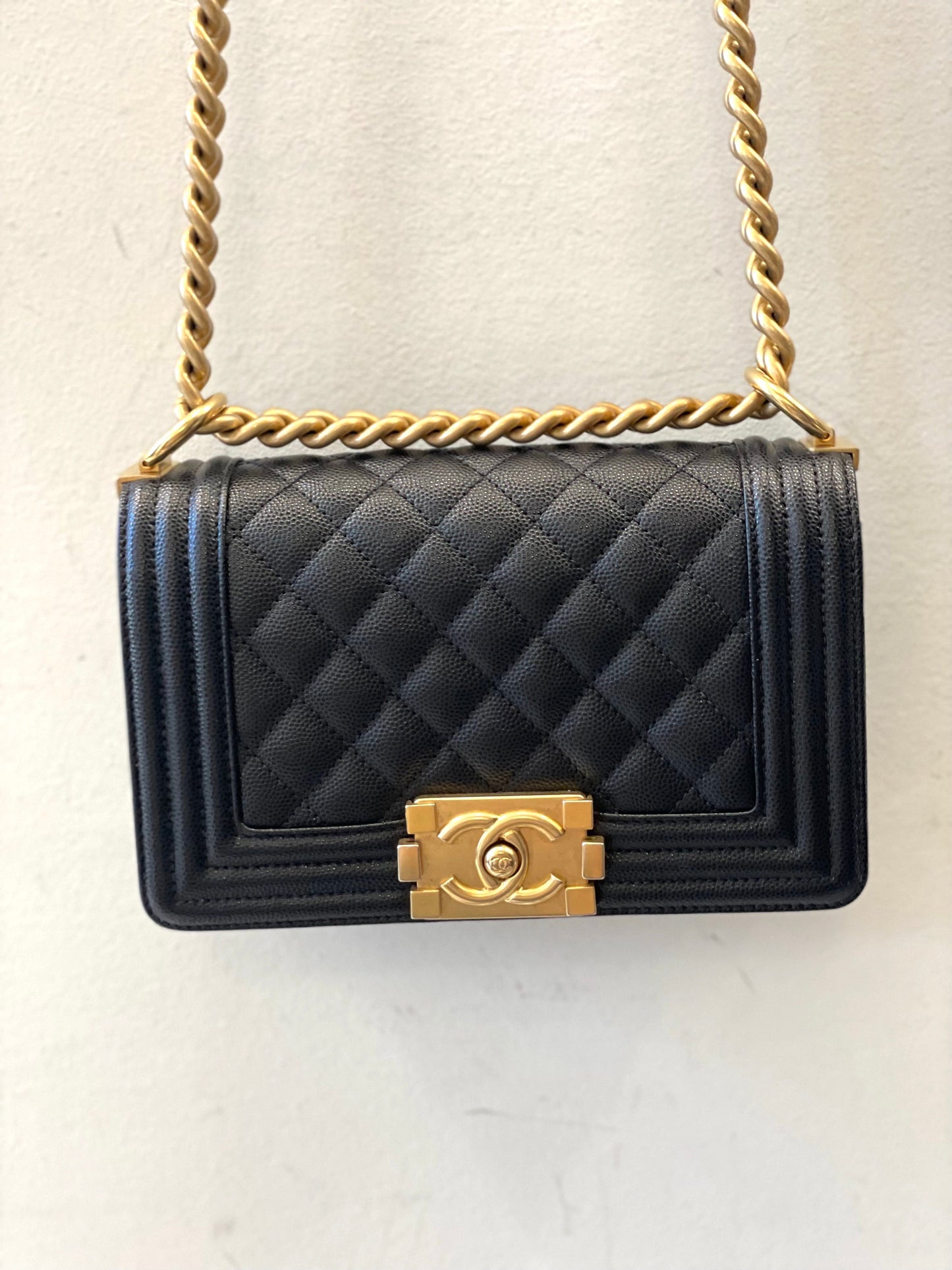 CHANEL CAVIAR QUILTED SMALL FLAP BOY BAG