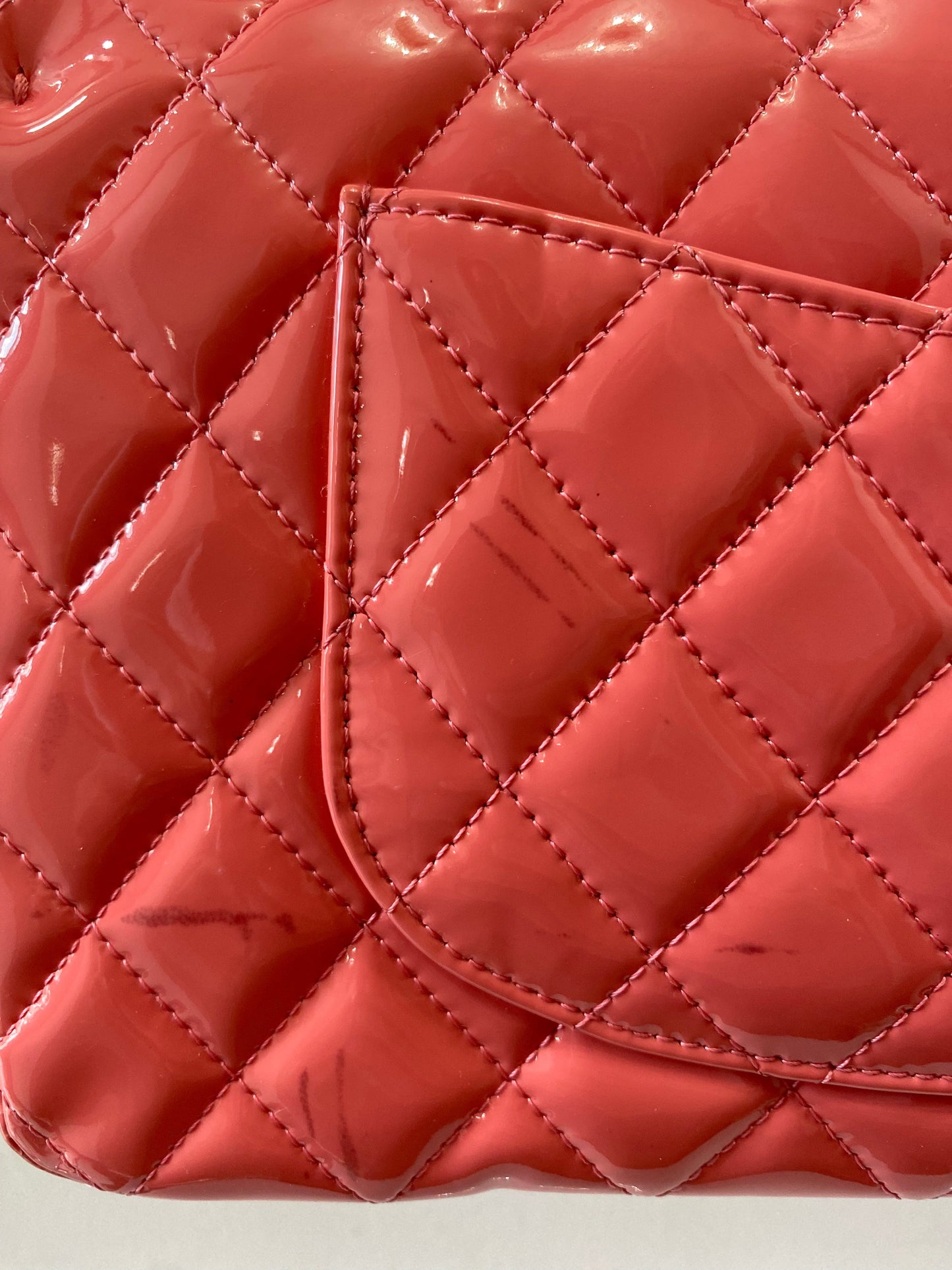 CHANEL CLASSIC MEDIUM DOUBLE FLAP SHOULDER BAG