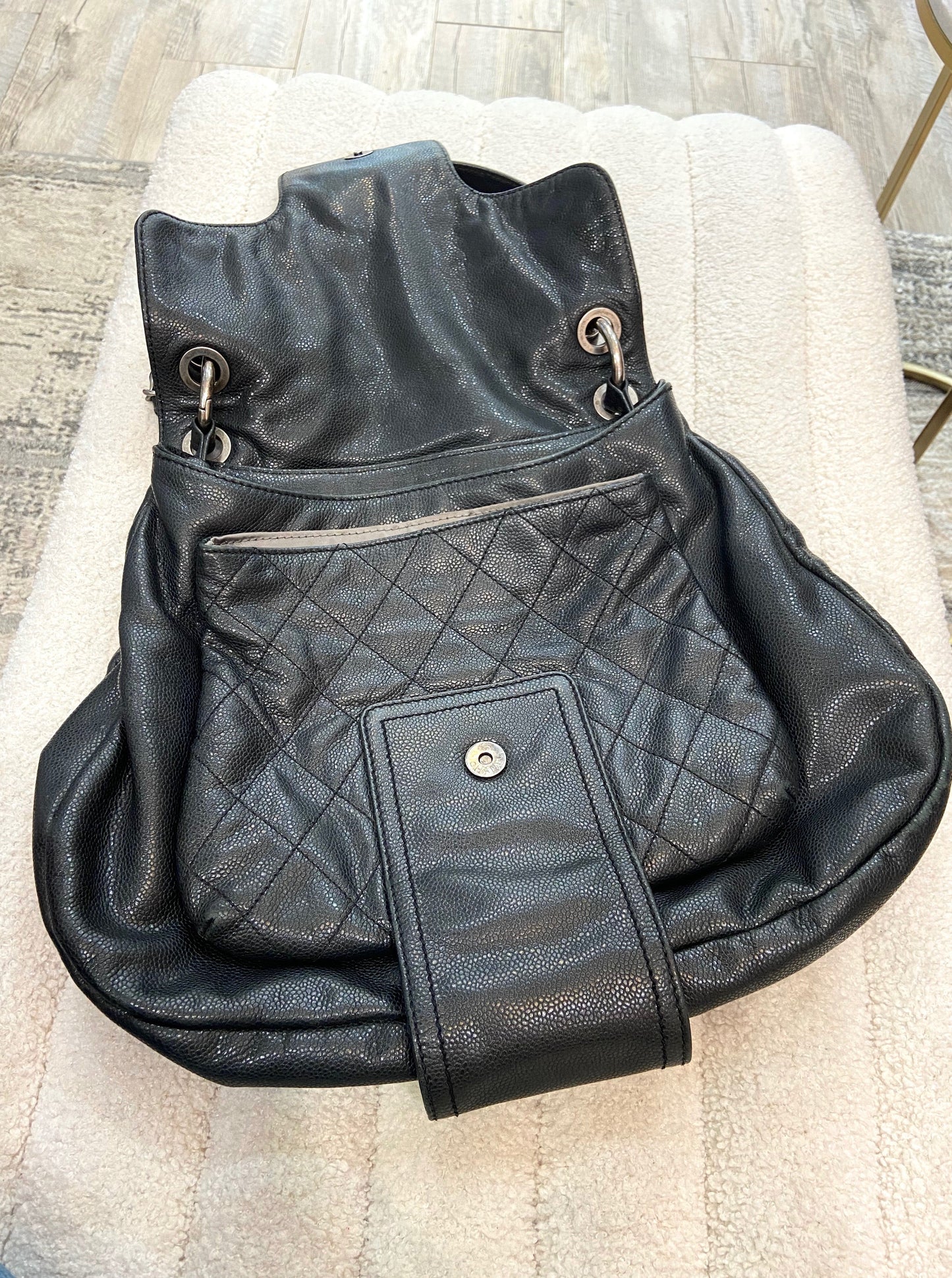 CHANEL GLAZED CAVIAR COCO RIDER FLAP BAG