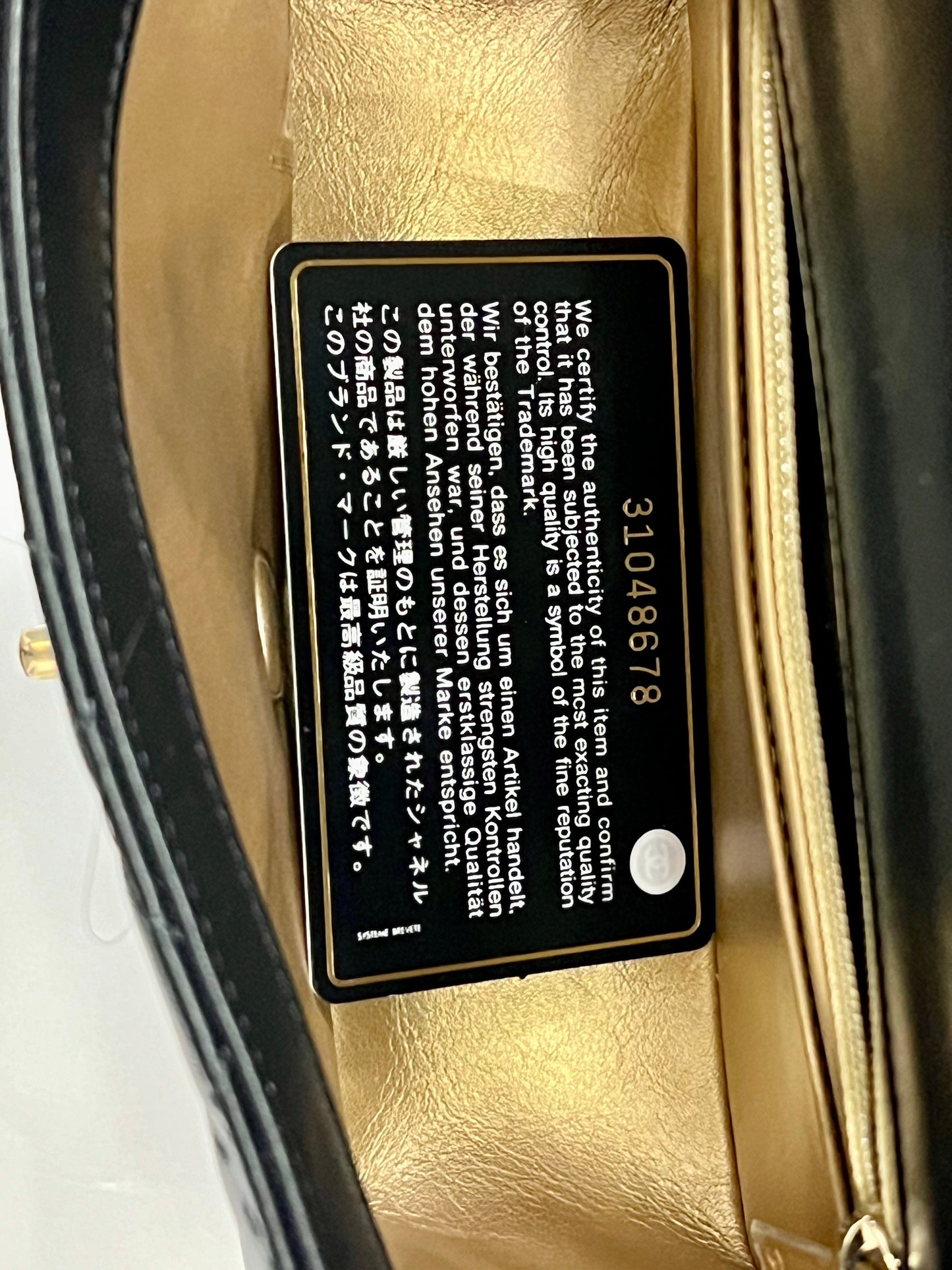 CHANEL QUILTED LAMBSKIN PEARL CRUSH CLUTCH WITH CHAIN