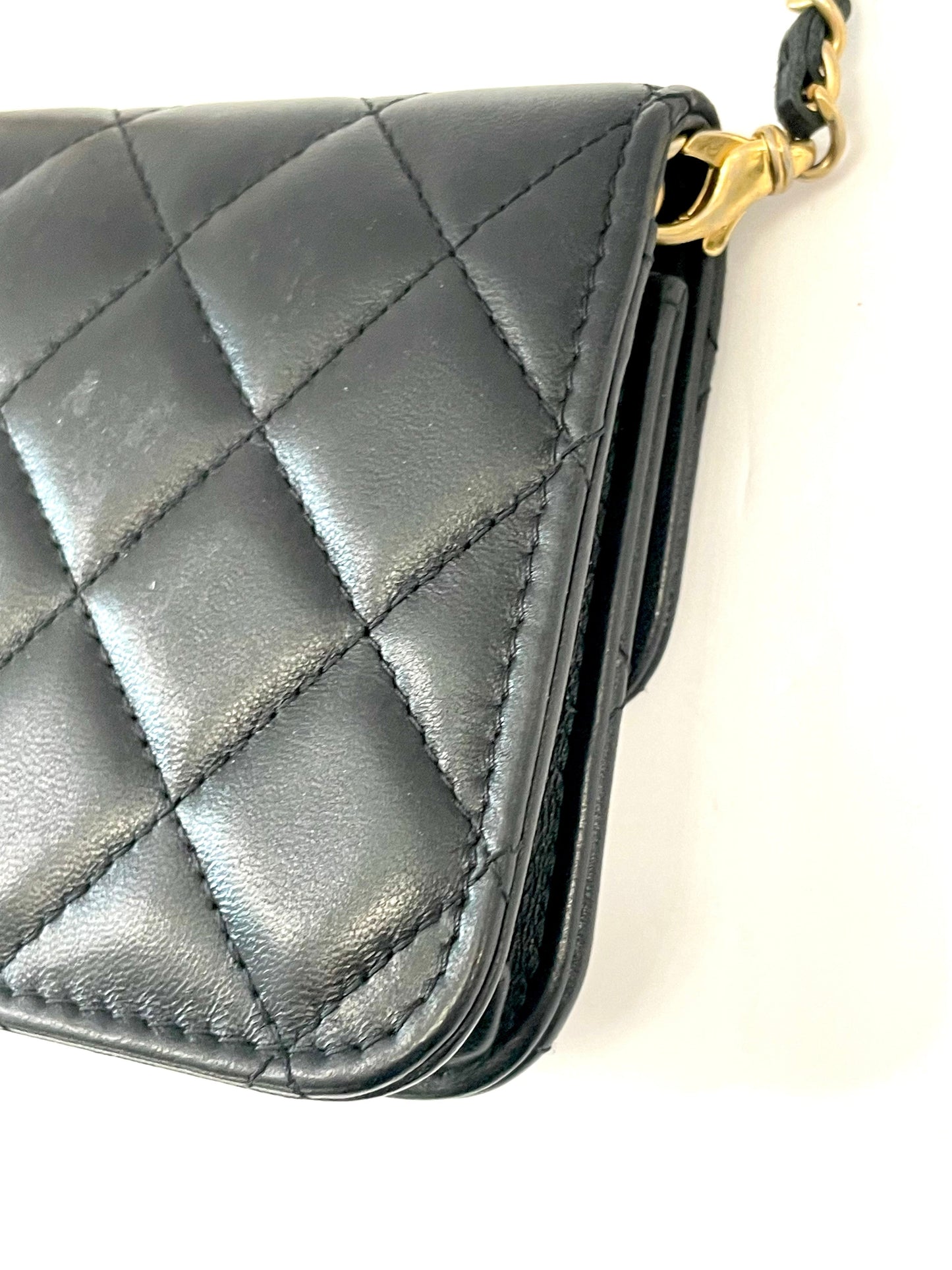 CHANEL LAMBSKIN QUILTED PEARL CRUSH MINI CLUTCH WITH CHAIN