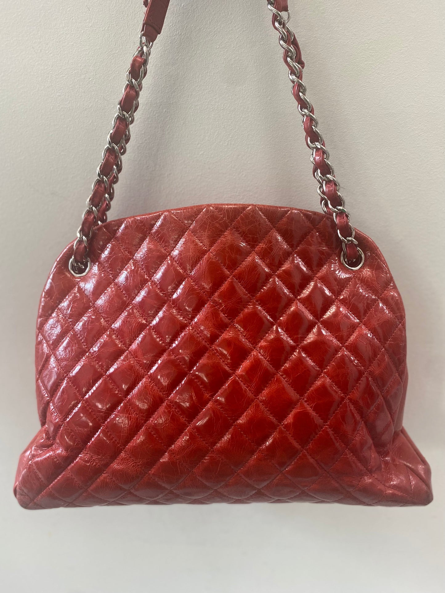 CHANEL CC LARGE QUILTED JUST MADEMOISELLE BOWLING BAG