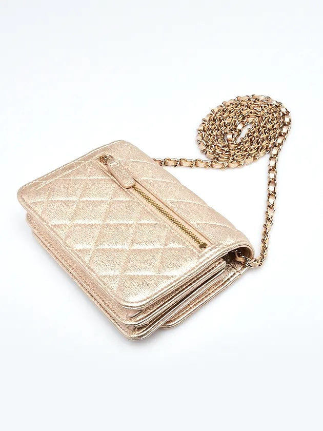 CHANEL METALLIC GOLD QUILTED CAVIAR WALLET ON A CHAIN-HS