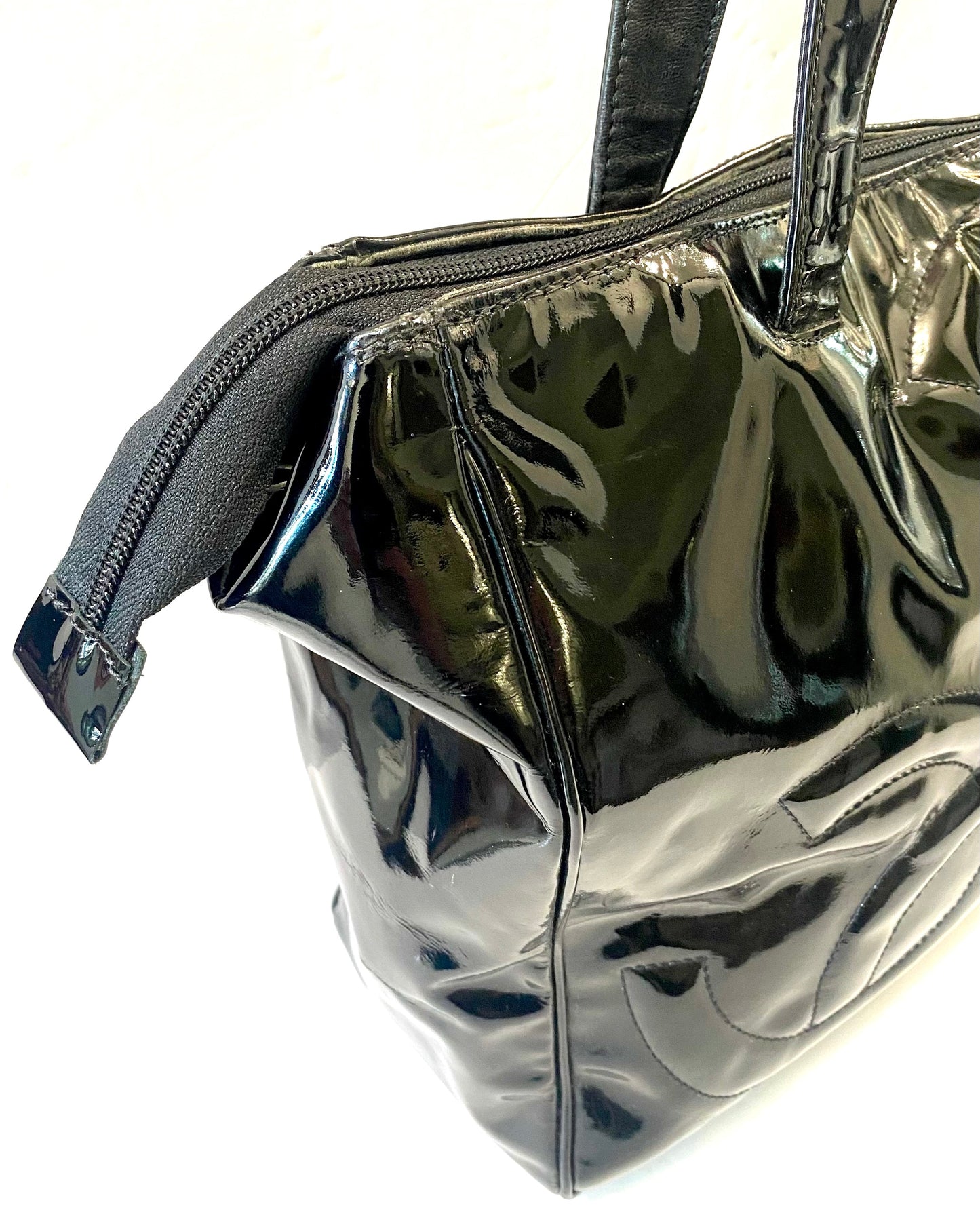 CHANEL PATENT LEATHER TRIPLE CC TOTE BAG