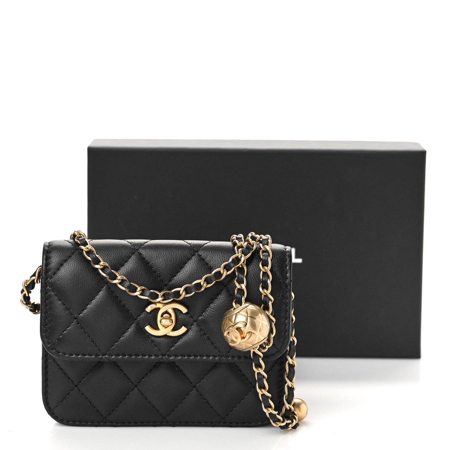 CHANEL QUILTED LAMBSKIN PEARL CRUSH CLUTCH WITH CHAIN