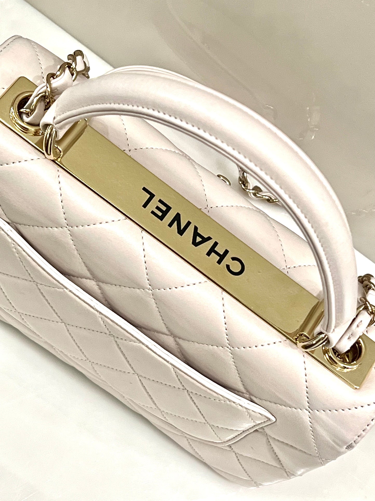 CHANEL QUILTED LAMBSKIN SMALL TRENDY CC HANDLE FLAP BAG PALE PINK