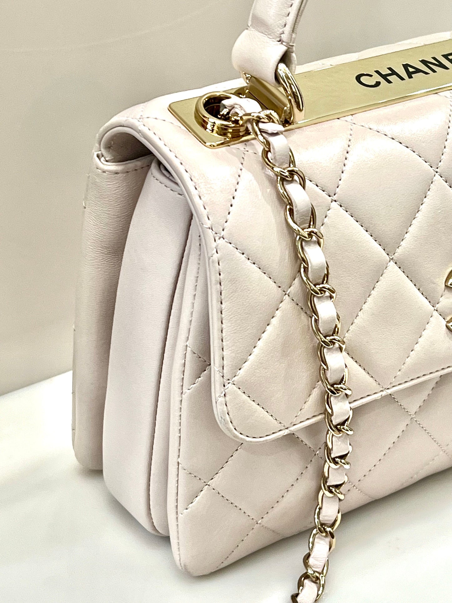 CHANEL QUILTED LAMBSKIN SMALL TRENDY CC HANDLE FLAP BAG PALE PINK